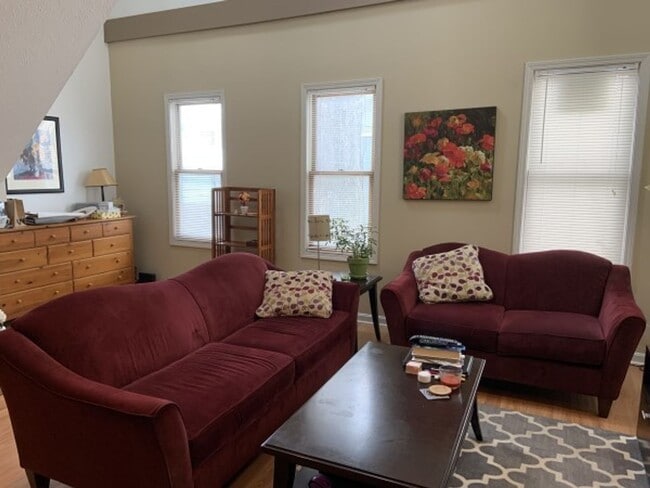2609 W 11th St Unidad FRONT