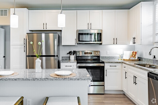 B3 - 2BR, 2BA - 1,144SF - Kitchen