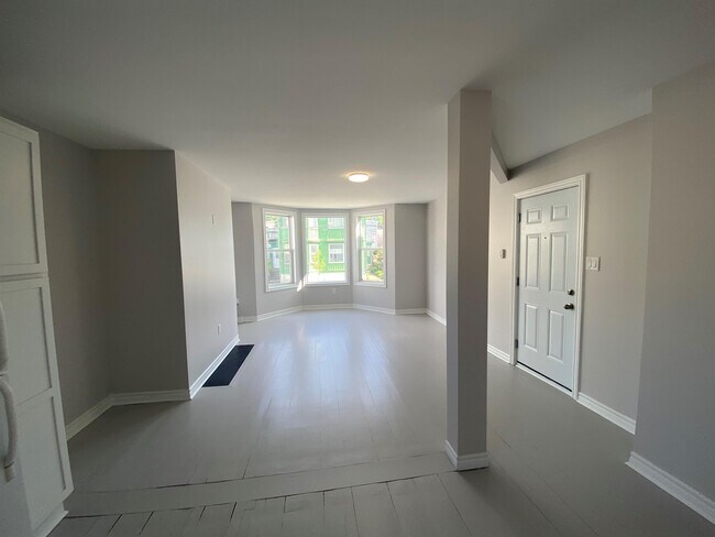 Photo - 107-107 Mecklenburg St Unit 4