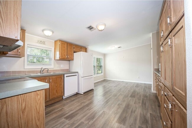 Photo - 3BR/2BA Mobile Home with 2 Acres in Weirsdale