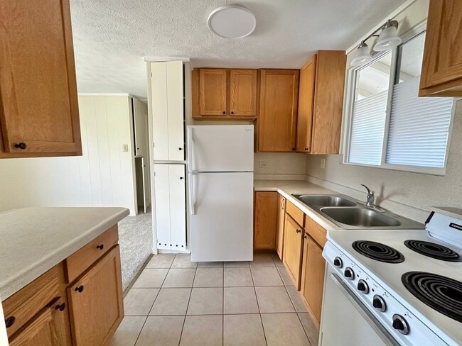 Photo - 2 Bedroom / 1 Bathroom 800 sq ft cottage i...