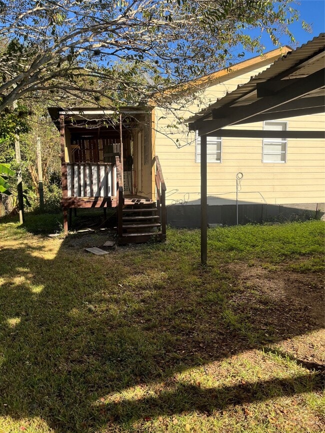 Photo - 111 7th St