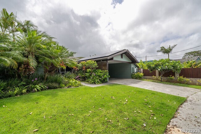 427 Akoakoa Pl