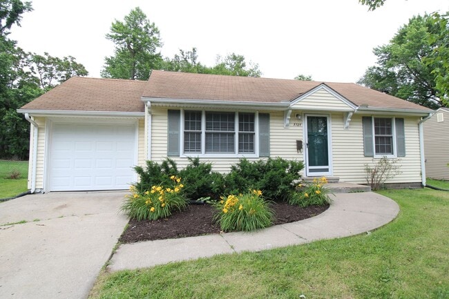 2 Bedroom 1 Bath Home In Overland Park Kansas - 2 Bedroom 1 Bath Home In Overland Park Kansas