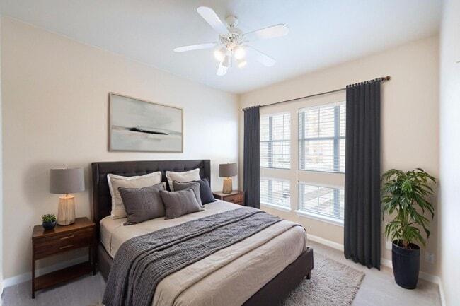 Photo - 3225 Turtle Creek Blvd Blvd