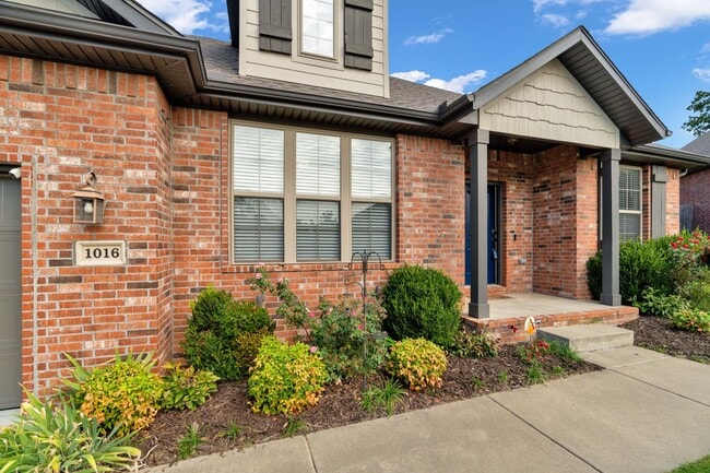 Photo - Very well maintained 4 Bed 3 Bath home in Great Location!