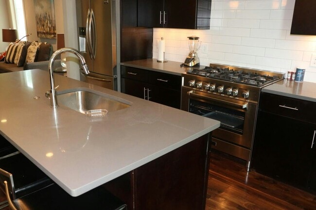 Photo - 929 13th Ave S