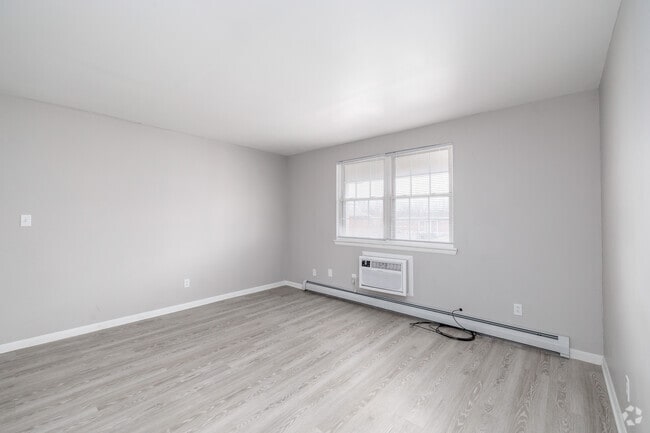 Seed - 2BR, 1.5BA - 1,000SF - Living Room - The Orchard at Solo