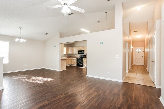 Photo - 3410 Guernsey Ct