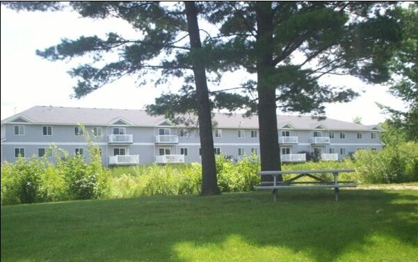 Sunnyside Estates Apartments - Sunnyside Estates Apartments