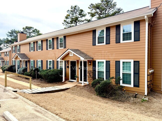 Photo - 121 Jackson Dr