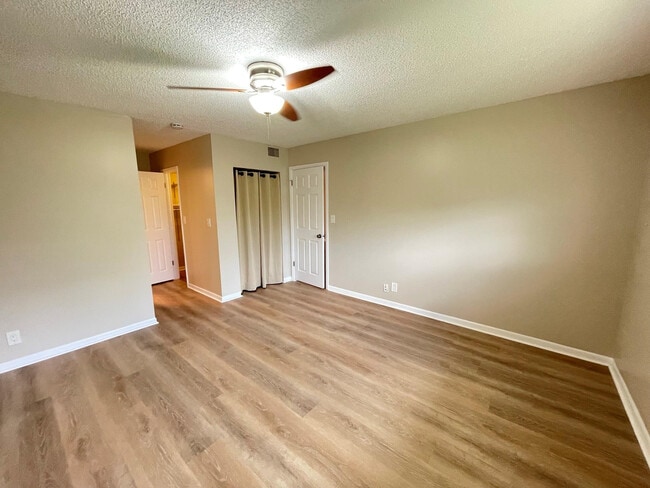 Photo - 8161 SW 24th Ct Unit 403