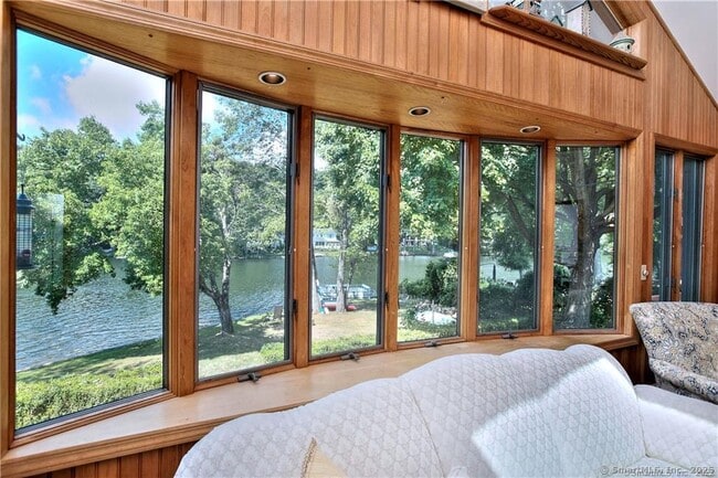 Photo - 151 Sasapequan Rd