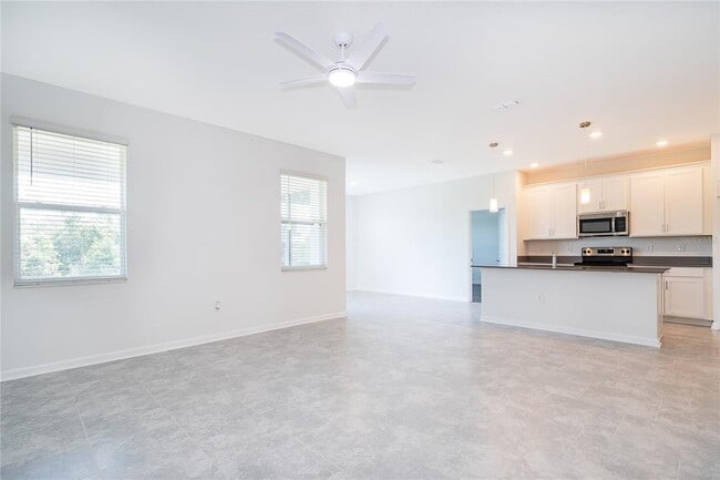 Photo - 181 Aces High Ln