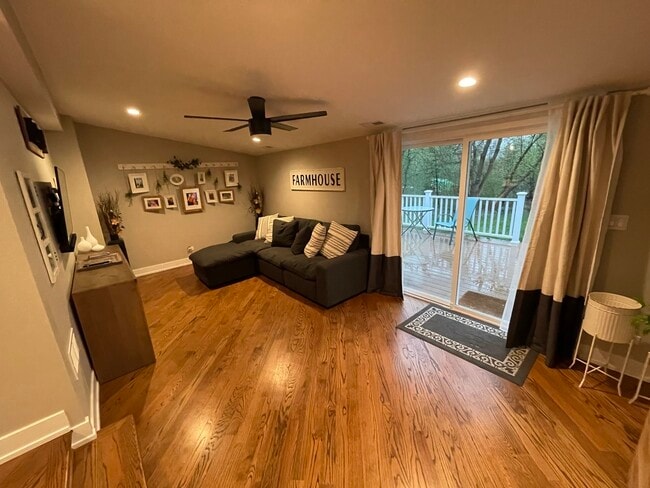 Photo - 2 W Ridge Ave