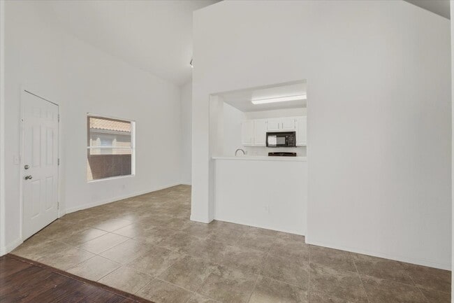 Photo - 5125 W Reno Ave