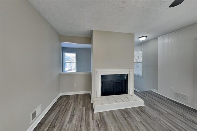 Photo - 4440 Coventry Ct