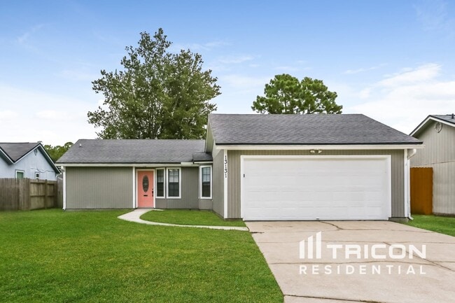 Building Photo - 13131 Leatherleaf Dr S Rental
