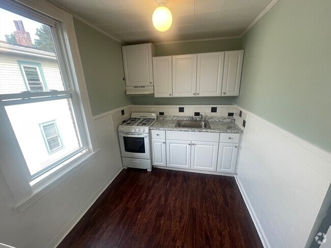 Building Photo - 80 Rockland St Unit 3 Rental