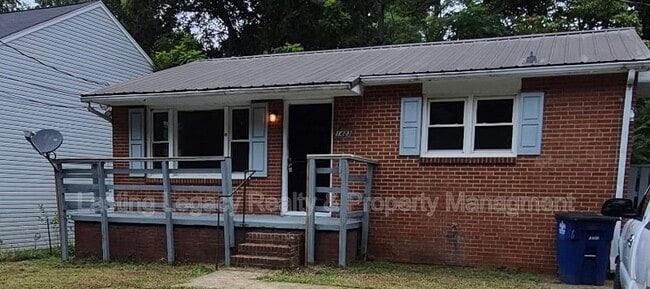 Building Photo - 1423 Marne St Rental