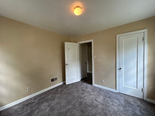 Photo - 2-Bedroom, 1-Bathroom Home with Basement –...