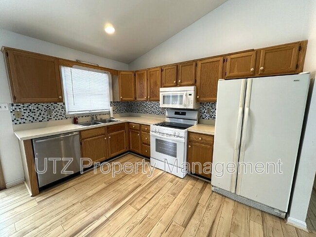 Photo - 13632 Catoctin Furnace Rd