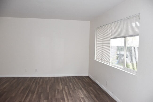 411 S Kroeger St Unit A