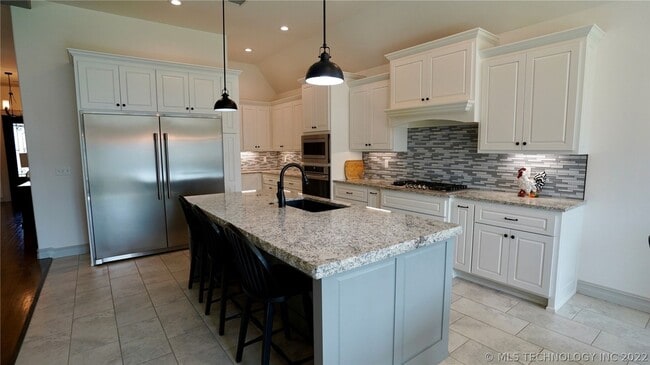 Photo - Beutiful Jenks home in Bixby Schools