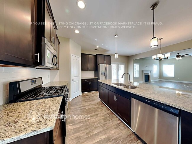 Photo - 138 National Dr