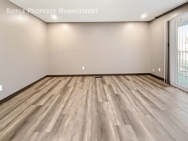 Photo - AMAZING 3 BEDS WITH 2 DENS/OFFICES, 2 BATHS SINGLE FAMILY HOUSE | PETS ALLOWED