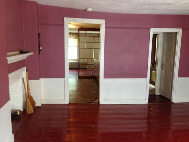 Photo - 21 Leyden St Unit 4