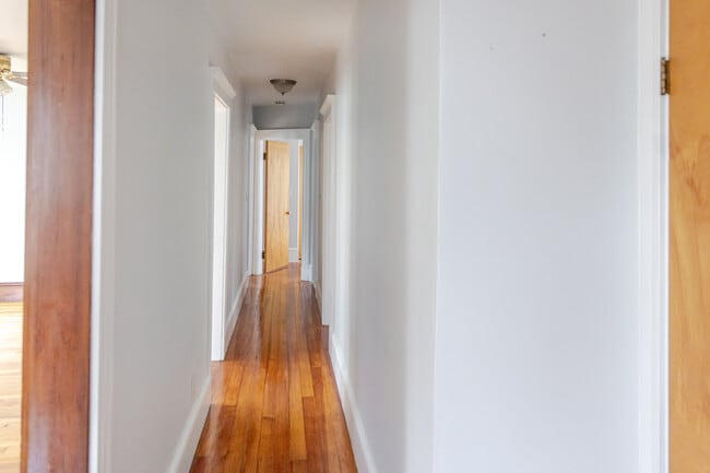 Photo - 241 Boylston St