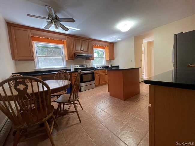 Photo - 4 Cornwallis Rd