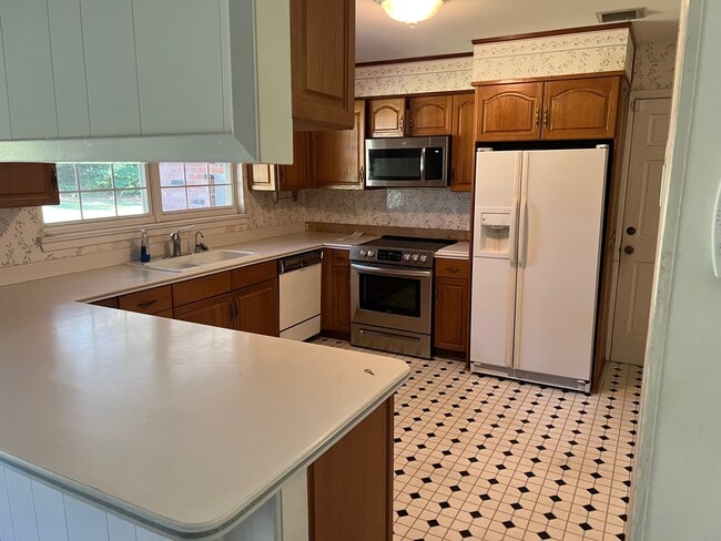 Photo - 1810 N 58th Ave