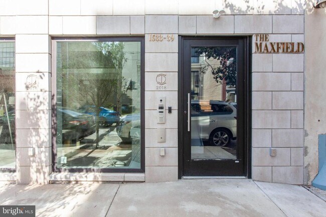 Building Photo - 1533 Parrish St Unit 3D