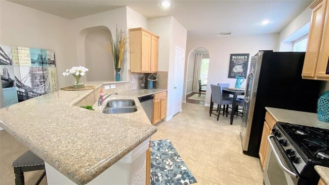 Photo - 314 River Briar Ln