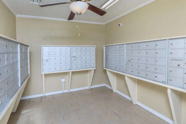 Photo - 4645 Ocean Dr Unit B-14