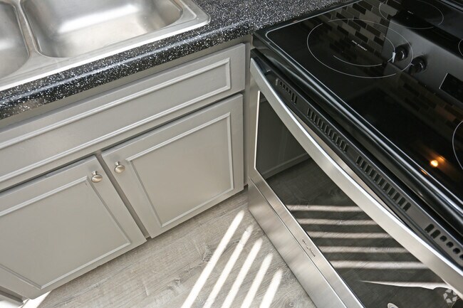 2HAB, 1BA - 800 ft² - Lamar Villas Apartamentos