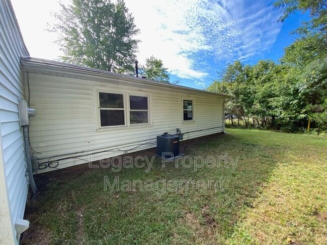 Photo - 1202 Melrose Dr