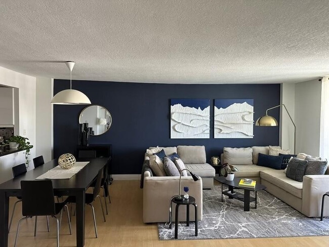 Building Photo - 1900 S Ocean Blvd Unit 14h