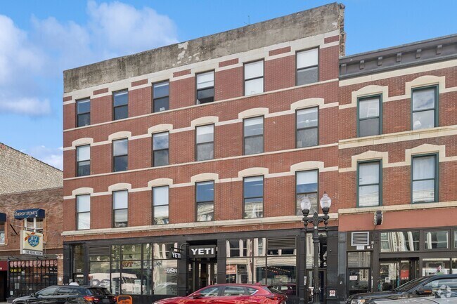Building Photo - 1572 N Milwaukee Ave Unit A Rental