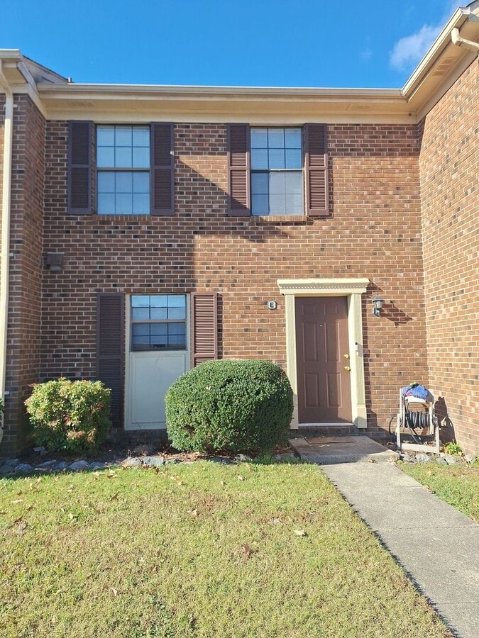 CIR300#-CD - CIR300#-CD Apartment Unit CIR300#E-CD