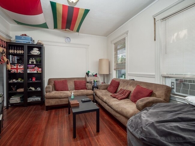 Photo - 47 St Margaret St