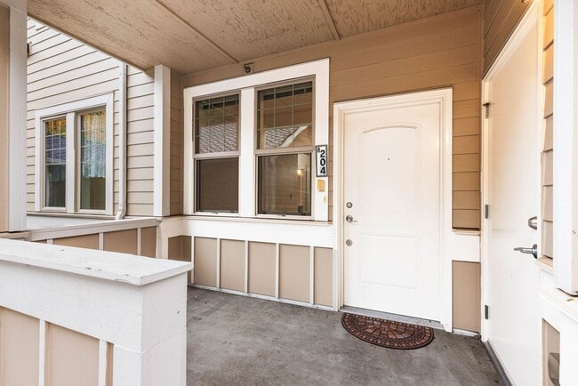 Photo - Prime Redmond Location!!!