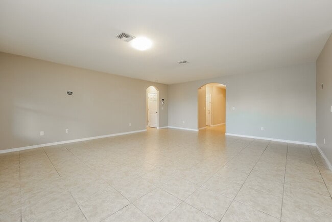 Photo - 2564 Surfside Blvd