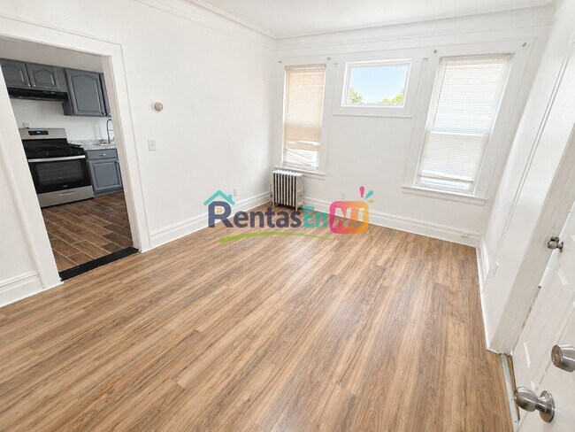 Photo - 216 Sunset Ave Unidad 1R