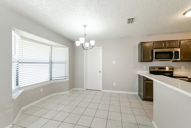 Photo - 907 Cedar Run Dr Casa