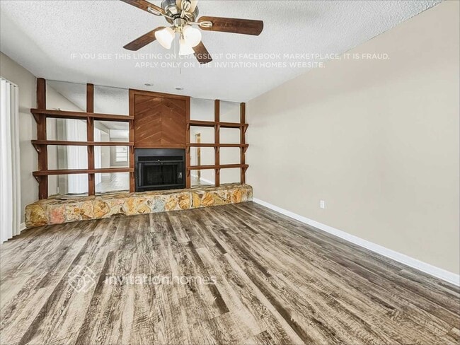 Photo - 1502 Carter Oaks Dr