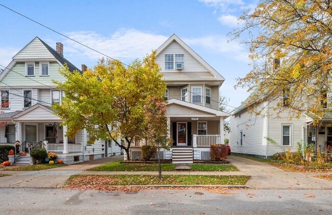 Photo - 2026 Dowd Ave Unidad Lower