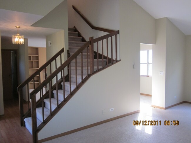 Photo - 1440 Carleton Ave